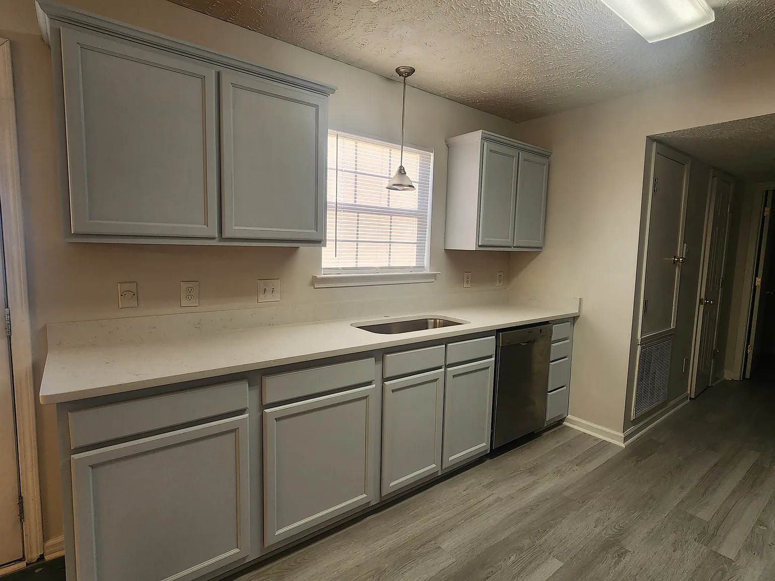 1720 Portview Ct - 1 — Photo 3
