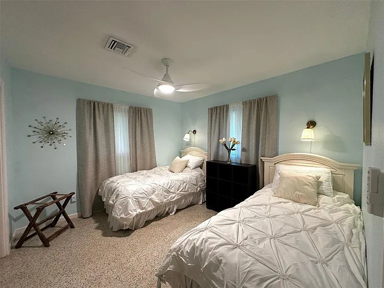 3605 Iroquois Ave — Photo 23