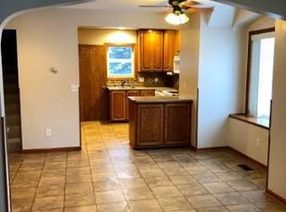 405 W Brooks St, Arlington, MN 55307
