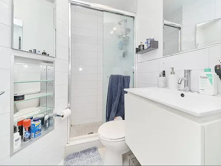 236 E 33rd St #3-C — Photo 7