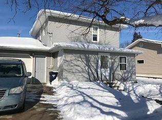 107 Maple St E, Rockwell, IA 50469