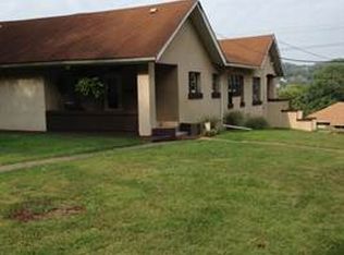 332 Commerce St, Wellsburg, WV 26070