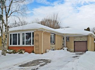 20 Howard Dr, Toronto, ON M2K 1K5