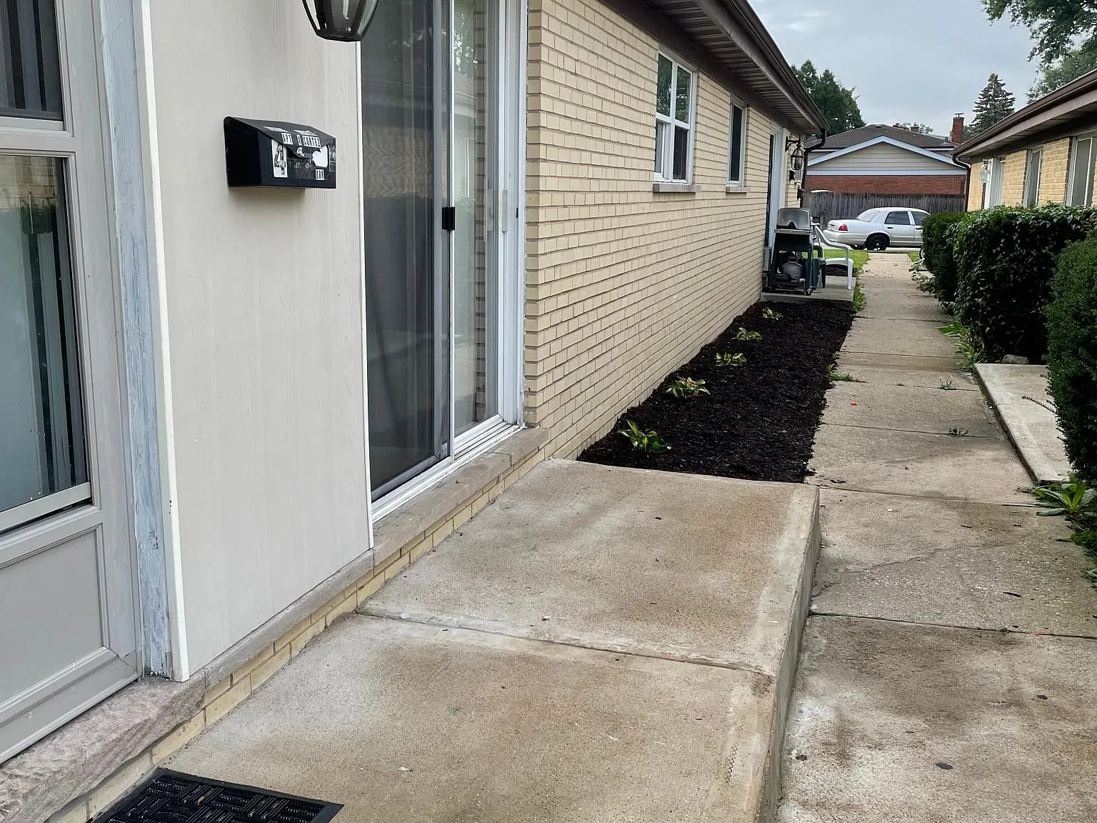 2 bed, 720 sqft, $1,390 — Photo 3
