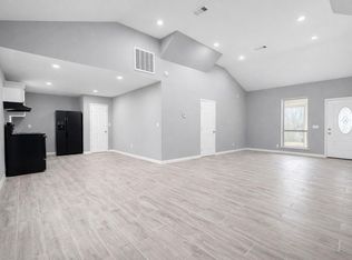 111 Otis Ln, Liberty, TX 77575
