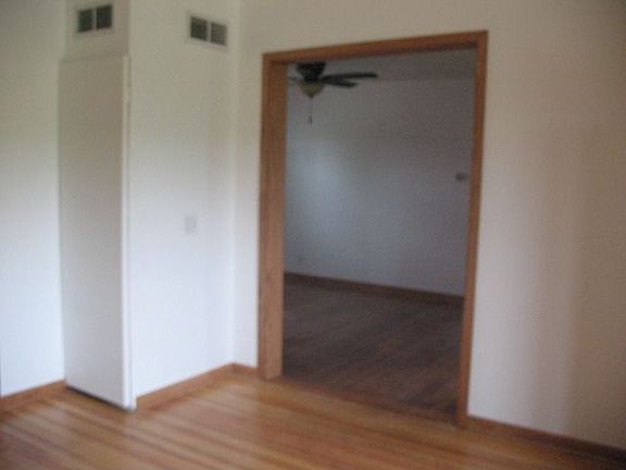 3rd image of 75 E Pine St