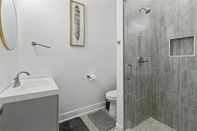 2418 Valence St — Photo 7
