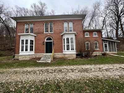 2136 Horn Hollow Rd, Decorah, IA, 52101