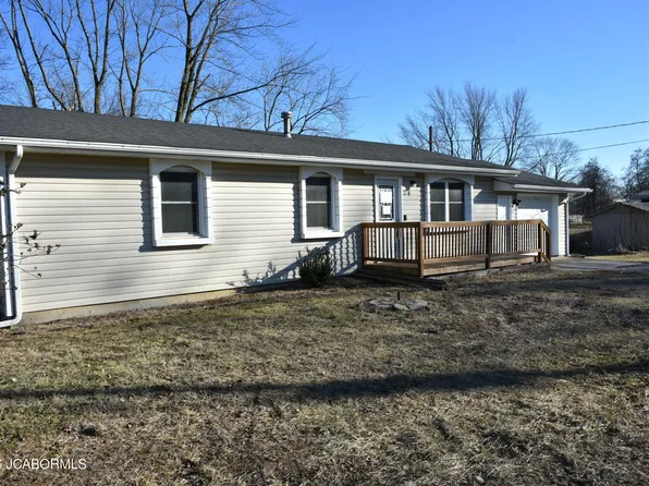 218 N Moreau Ave, Tipton, MO 65081