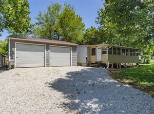261 N Linn Valley Dr, Linn Valley, KS 66040
