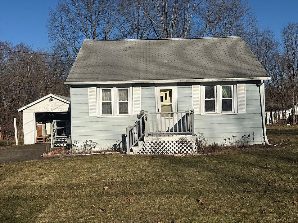 1st image of 205-209 Clifford Dr