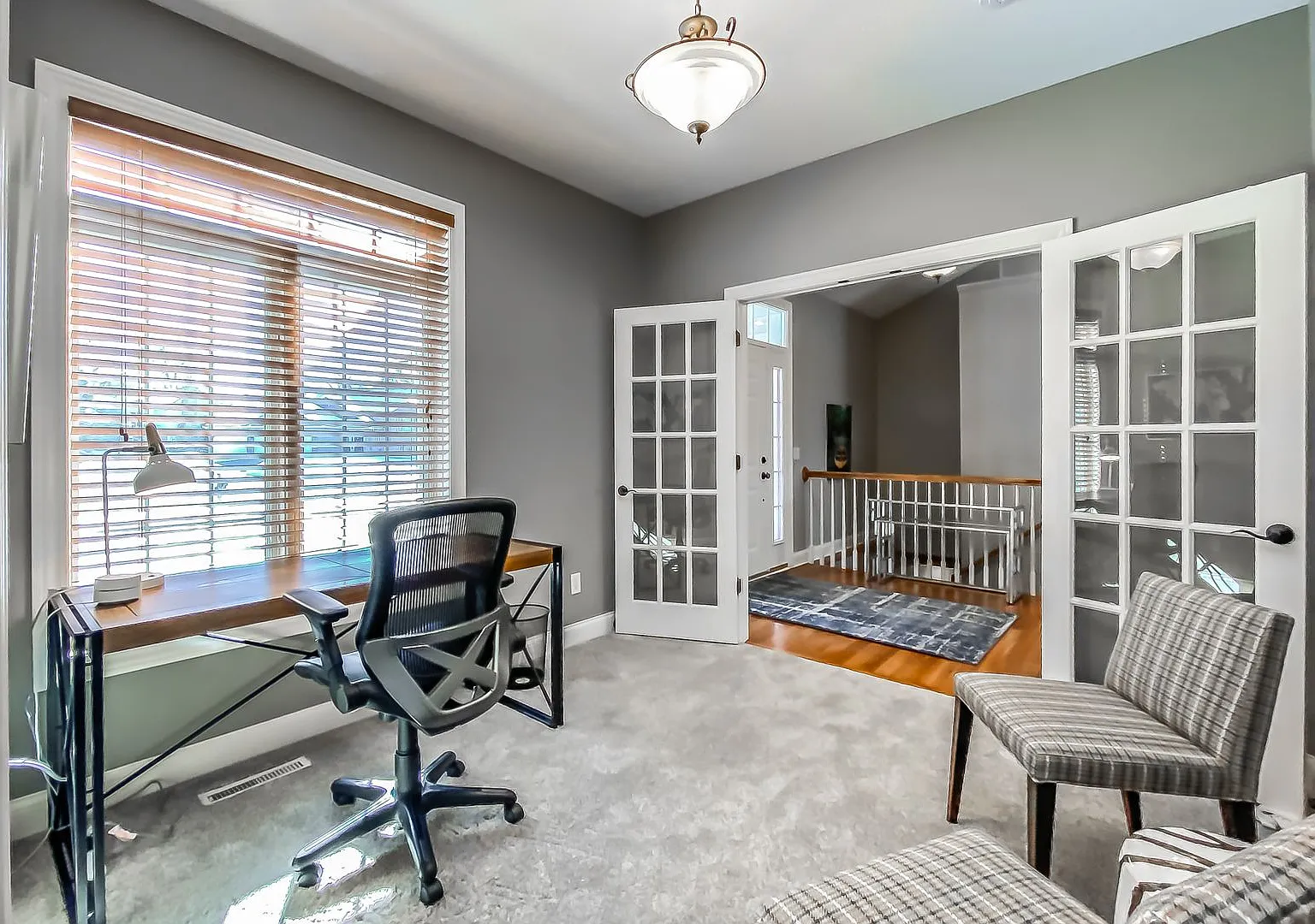 Warm and Luxurious 4 bedroom Executive Estate — Photo 3