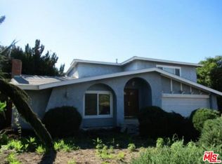 5921 Chimineas Ave, Tarzana, CA 91356