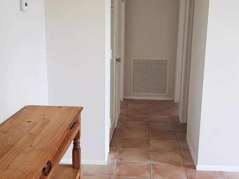 5718 NW 65th Way — Photo 5