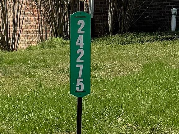 5th image of 24275 Sycamore Ln