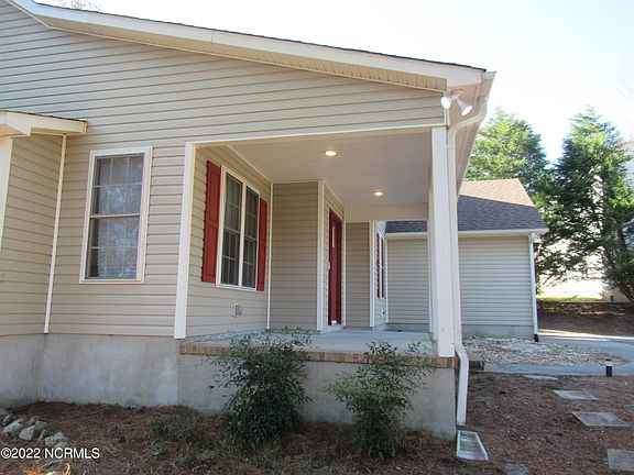 2nd image of 409 Celtic Ash St