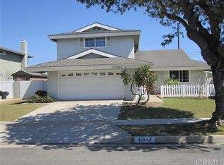 21862 Kaneohe Ln, Huntington Beach, CA 92646