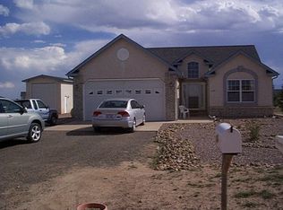 1040 W Desert Sage Dr, Pueblo West, CO 81007