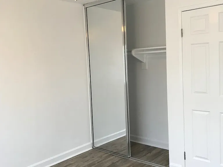 Villa Platinum Apartments — Photo 32