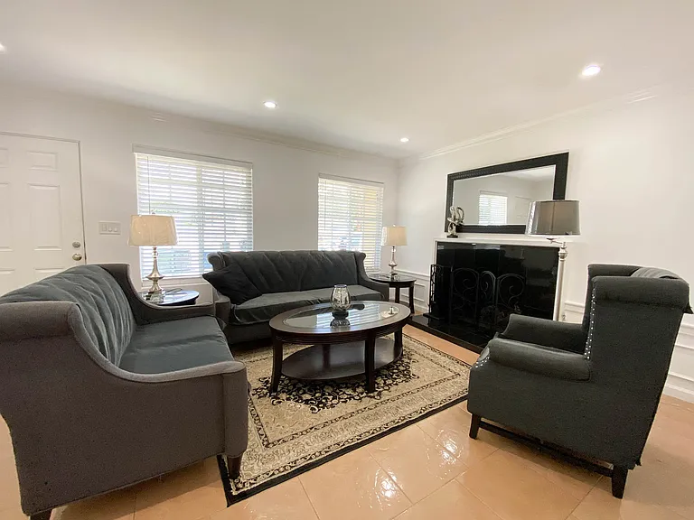 17908 E Edna Pl — Photo 6