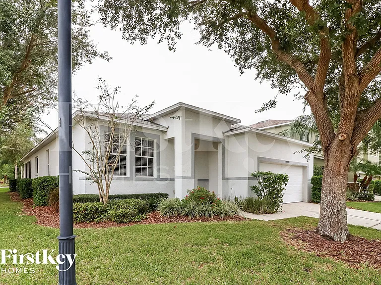 1080 Clearpointe Way — Photo 2