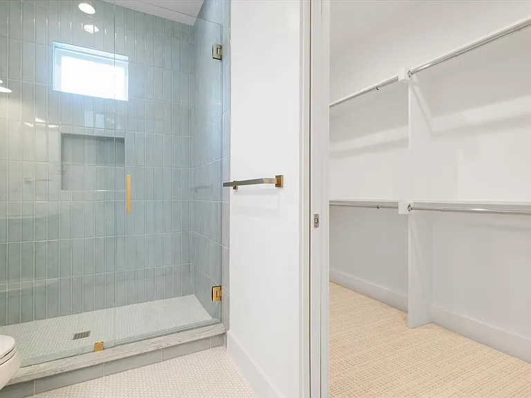 6255 Belmont Ave — Photo 16