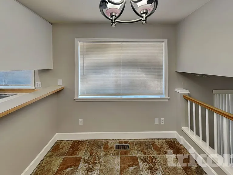 4510 41st St NE — Photo 4