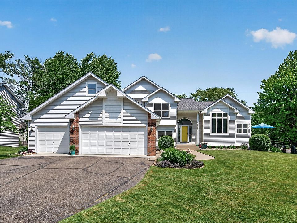 1st image of 1225 Earle Way