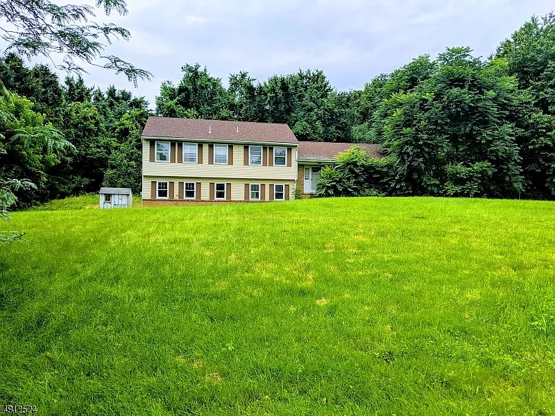 55 Country Club Ln photo 1