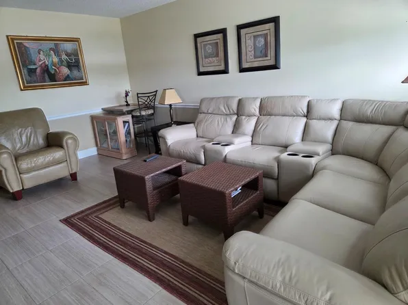 4023 Newport H, Deerfield Beach, FL 33442