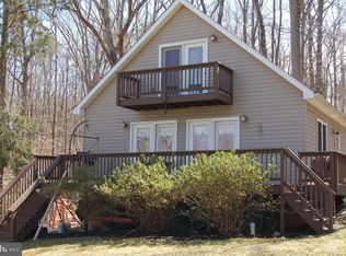 1991 S Lakeshore Dr, Louisa, VA 23093