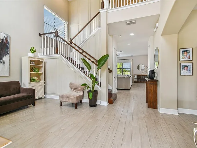 10627 Mistflower Ln — Photo 16