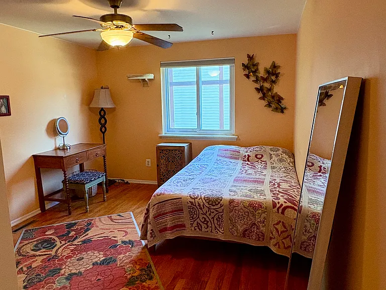 542 Terrace Ln — Photo 15