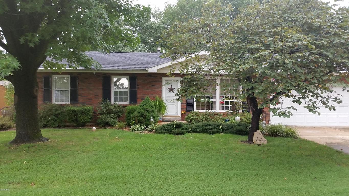 218 Ben St, Chester, IL 62233 Zillow