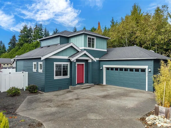 5125 Bering Street NW, Gig Harbor, WA 98332