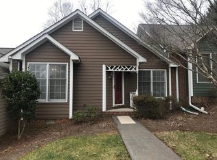 2704 Sawgrass Ct, Winston Salem, NC 27103