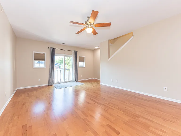 301 Scio Village Ct #262 — Photo 5