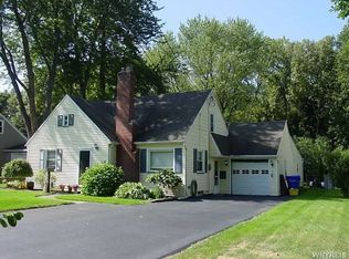 116 Rowley Dr, Gates, NY 14624