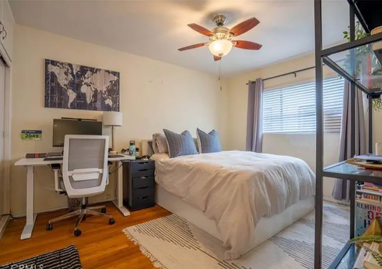 3042 E 3rd St #19 — Photo 12