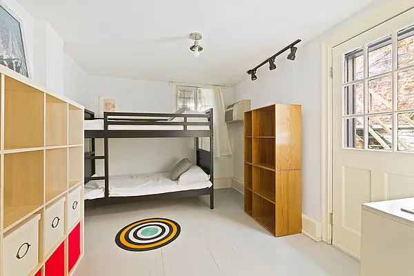 Rented by Corcoran | media 7