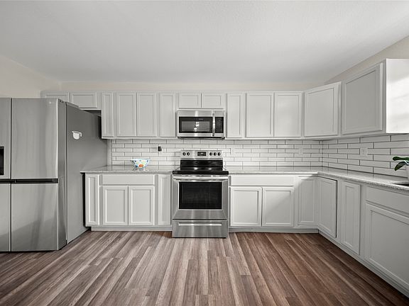2nd image of 3535 Virginia Blvd