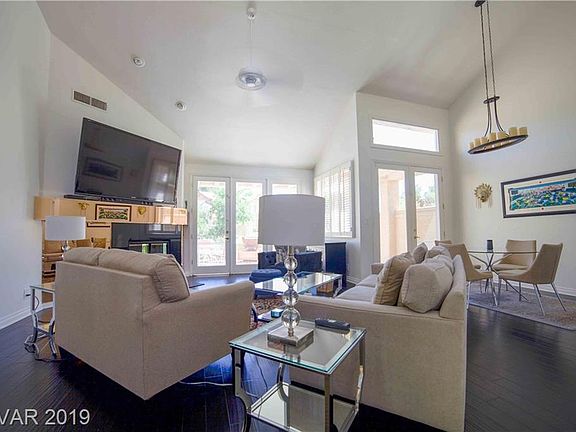 5th image of 7988 Harbour Towne Ave