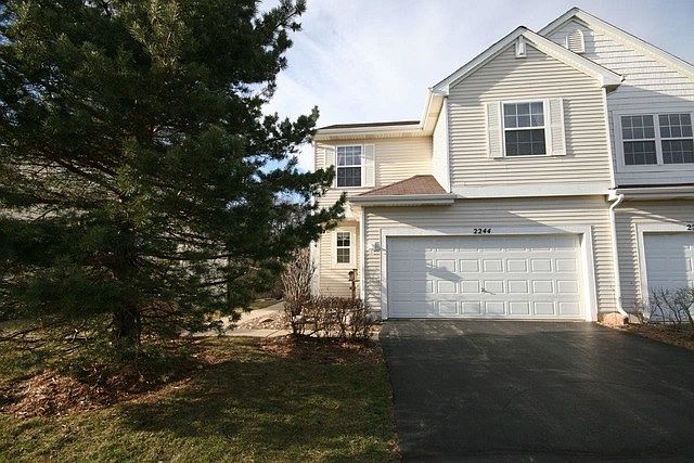 1st image of 2244 Woodside Dr