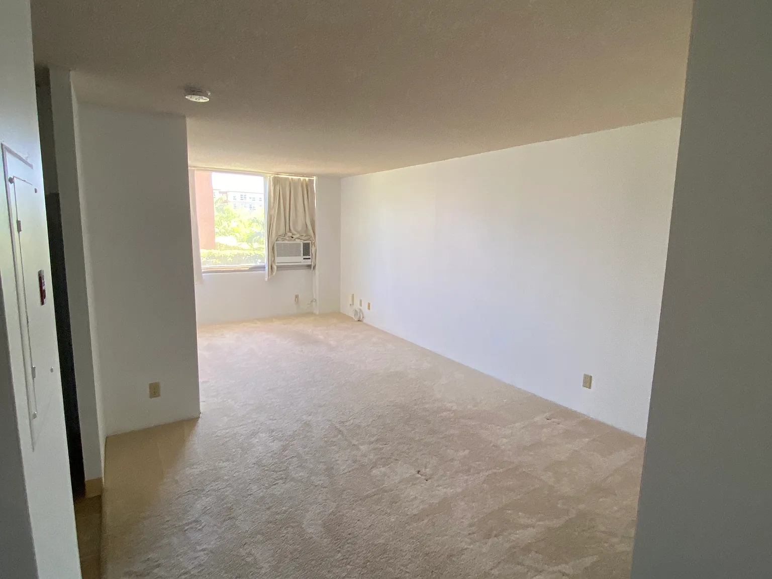 1060 Kamehameha Hwy — Photo 2