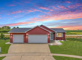 5980 Belfry Ln NW, Rochester, MN 55901