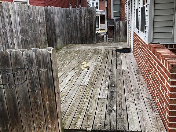 4th image of 127 N Grant St
