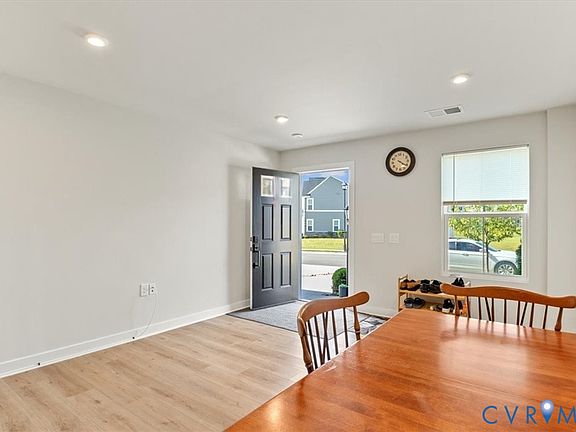 4th image of 6749 Edith Oaks Way