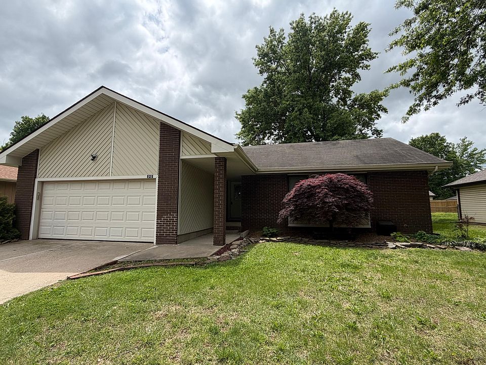 1st image of 212 Raintree Street
