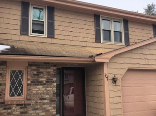 101 Butternut Ln, Rocky Hill, CT 06067