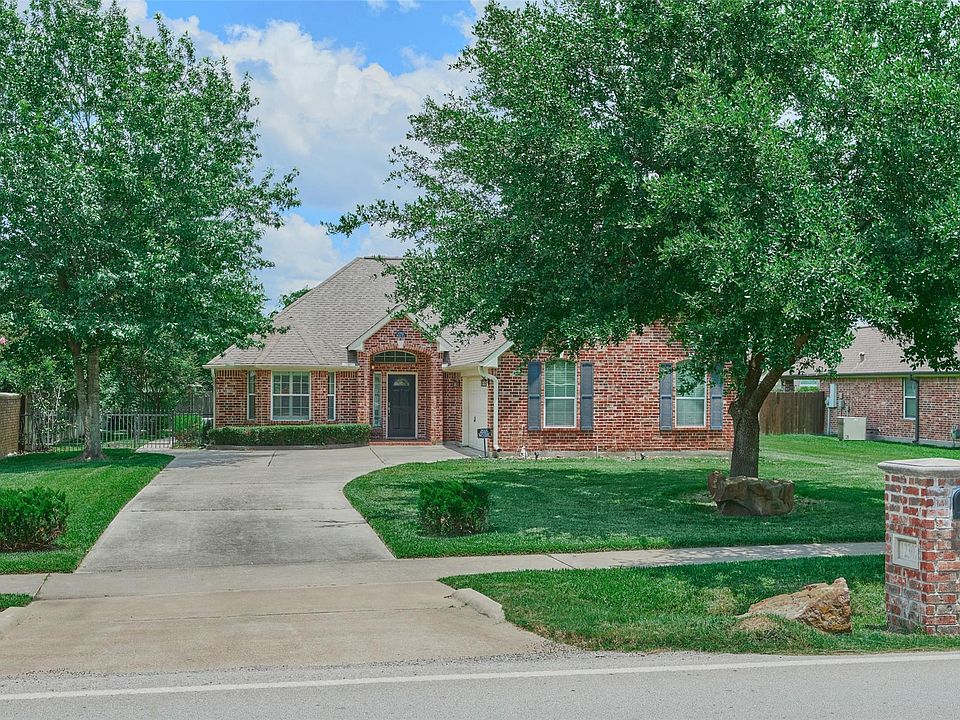 1st image of 12302 Walden Rd